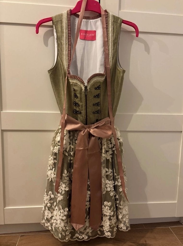 Mooie dirndl, Ophalen of Verzenden, Kleding, Maat 34 (XS) of kleiner, Kruger