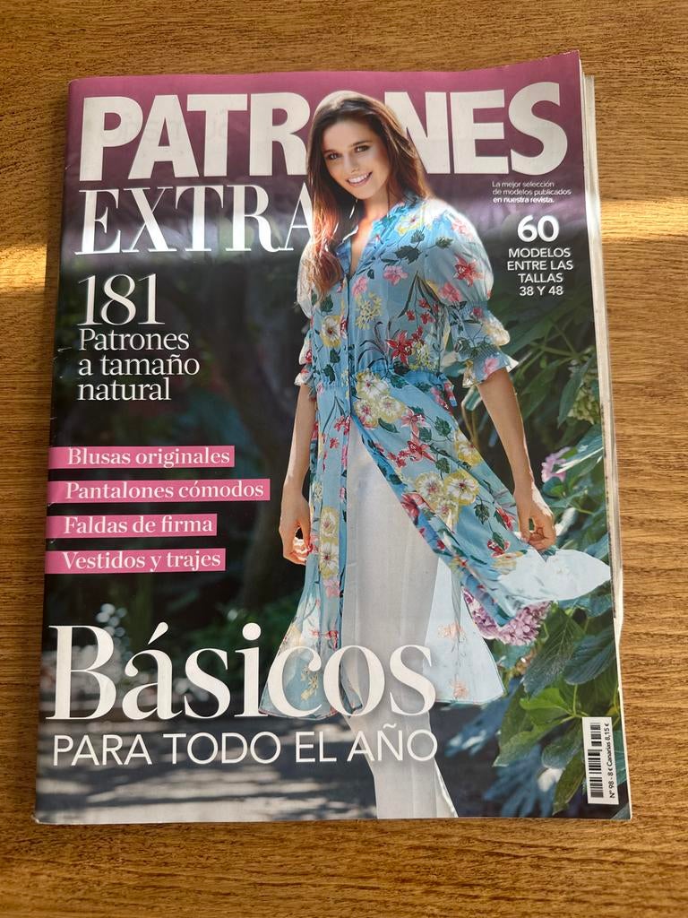 Patrones Extra nr. 98 naaipatronen - 60 modellen, Hobby en Vrije tijd, Kledingpatronen, Overige merken, Vrouw, Ophalen of Verzenden