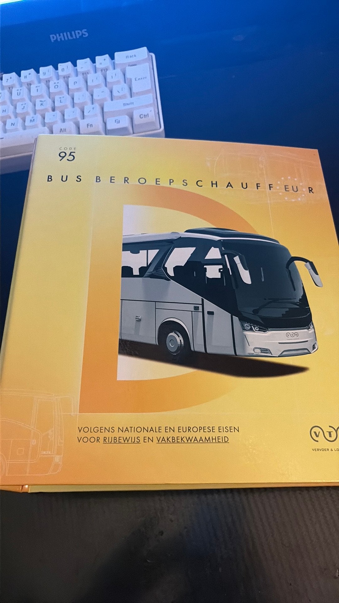 Theorie bus leerboek code 95, Ophalen