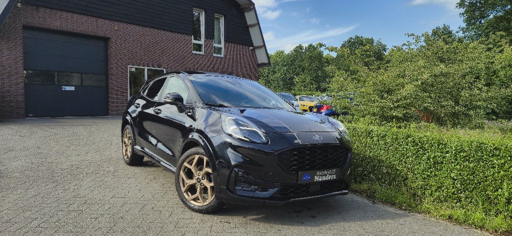 Ford Puma X Gold Edition Limited Hybrid 125pk 2022 Zwart, Voorwielaandrijving, Puma, Leder en Stof, Zwart
