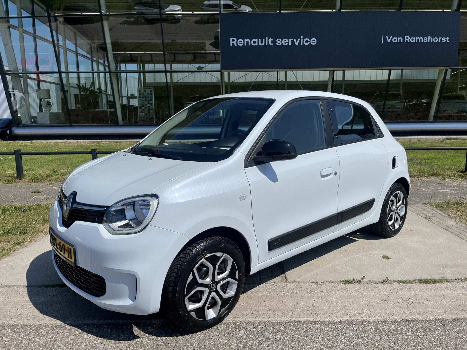 Renault Twingo 1.0 SCe Equilibre / Lage KM / Apple Carplay -, Auto's, 12 maanden, Gebruikt, 4 stoelen, Bedrijf
