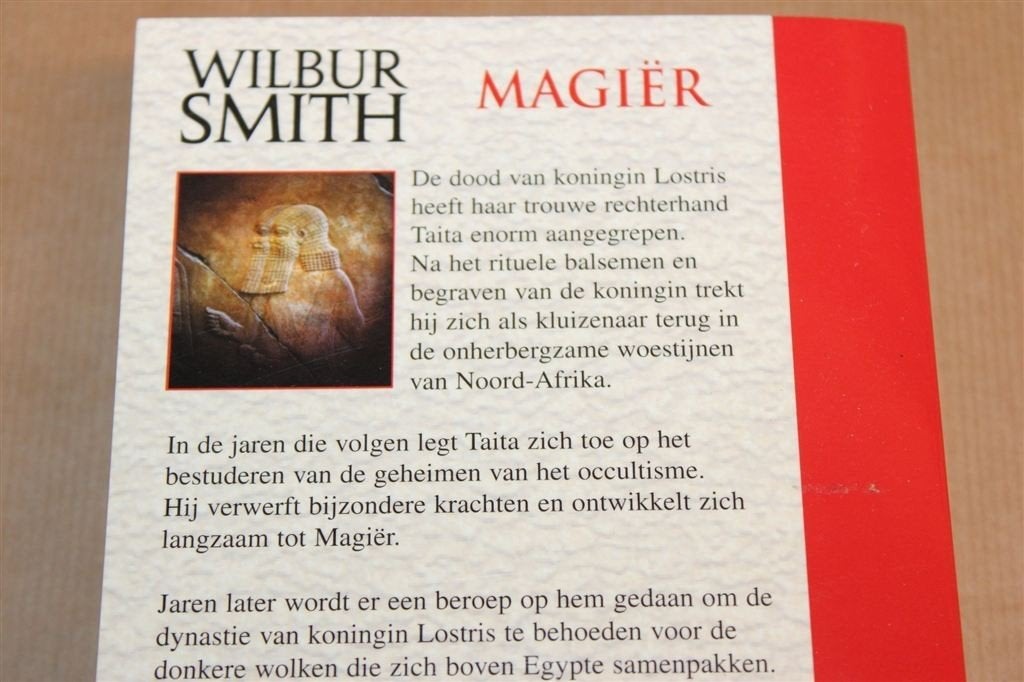 Magiër — Wilbur Smith, Egyptisch Avontuur, Ophalen of Verzenden, Zo goed als nieuw