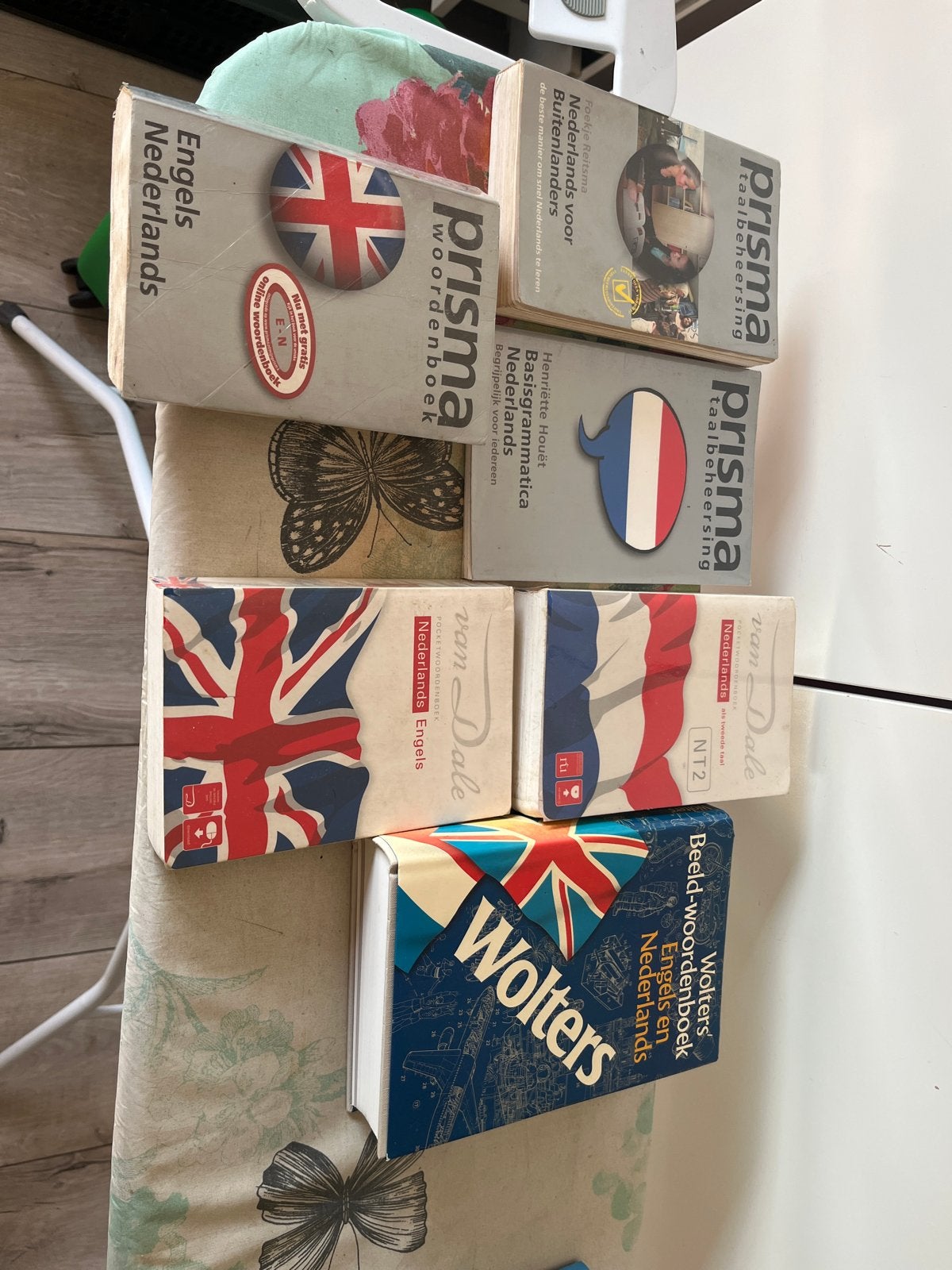 Nederlandse en Engelse woordenboeken en leerboeken, Ophalen of Verzenden, Gelezen, Non-fictie