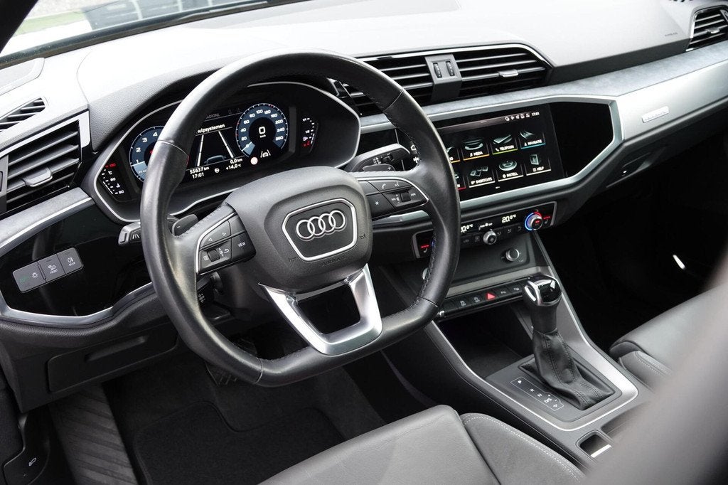 Audi Q3 40 TFSI Quattro S-Line PANO STANDKACHEL CAMERA B&O, Auto's, Audi, Automaat, Gebruikt, Euro 6, 1984 cc