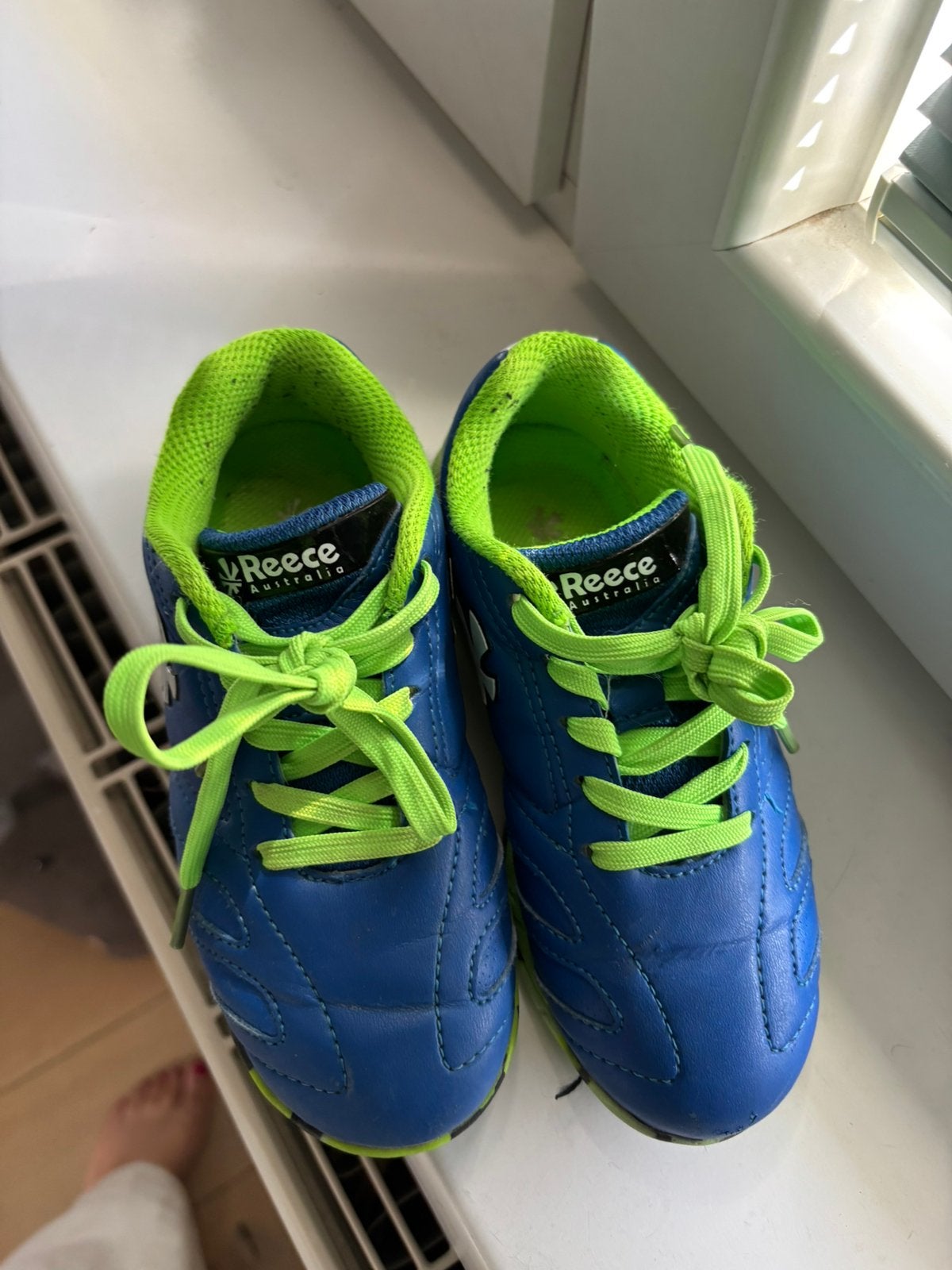 Hockeyschoenen maat 28, Ophalen, Zo goed als nieuw, Schoenen