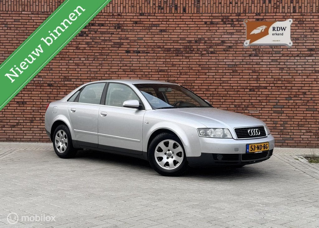 Audi A4 Limousine 2.0, Auto's, Audi, Stof, Gebruikt, 4 cilinders, 1984 cc