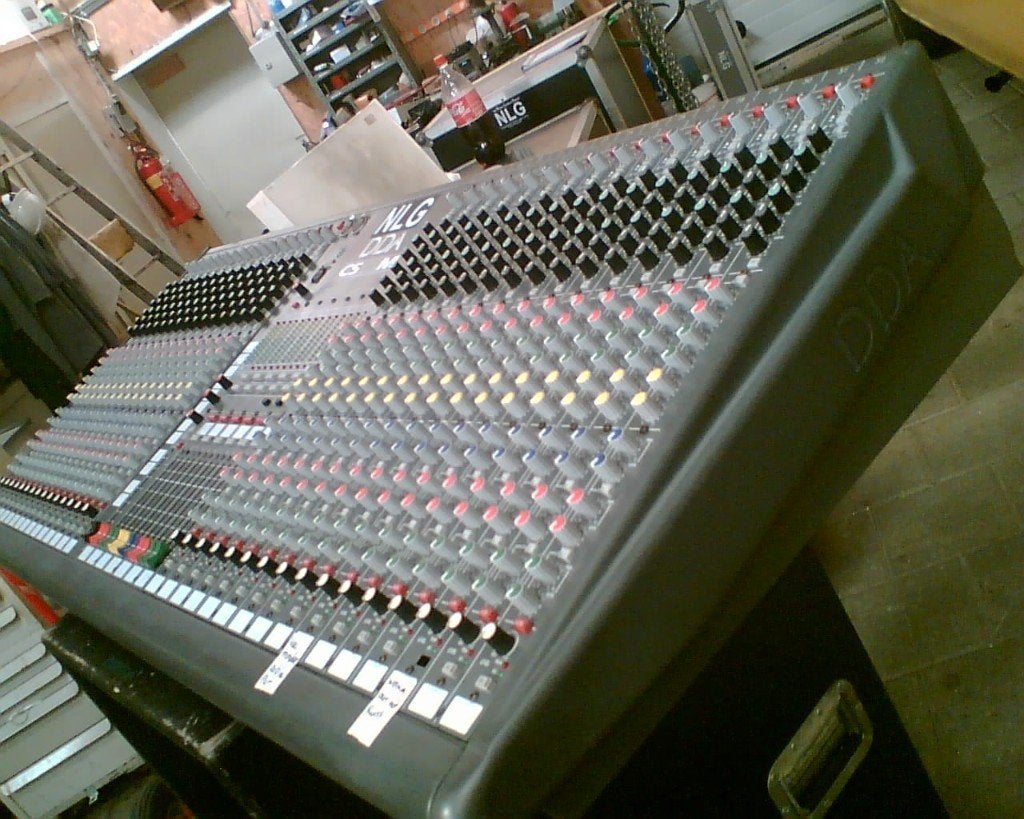 monitor mengpaneel   CS 12 M   32 kan..8 groepen, Muziek en Instrumenten, Ophalen of Verzenden, Gebruikt, 20 kanalen of meer