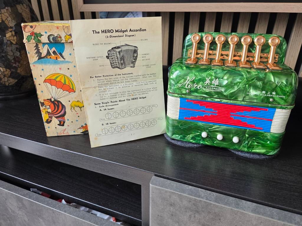 Prachtige Vintage Hero Midget Accordeon (Shanghai, China), Ophalen of Verzenden, Zo goed als nieuw, Overige merken