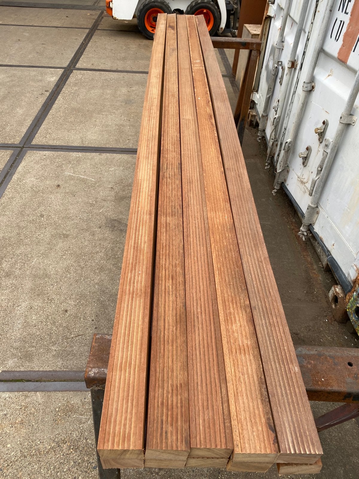 Bankirai palen of onderliggers., Ophalen, Zo goed als nieuw, Hout