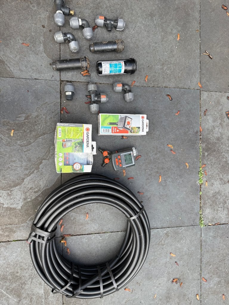 Gardena automatisch sproeisysteem tuin met automaten 3x, Tuin en Terras, Ophalen, Nieuw, Overige typen