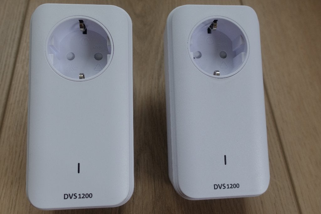 DVS 1200 internet/ethernet/netwerk via het stopcontact, Computers en Software, Powerlines, Zo goed als nieuw, Ophalen of Verzenden