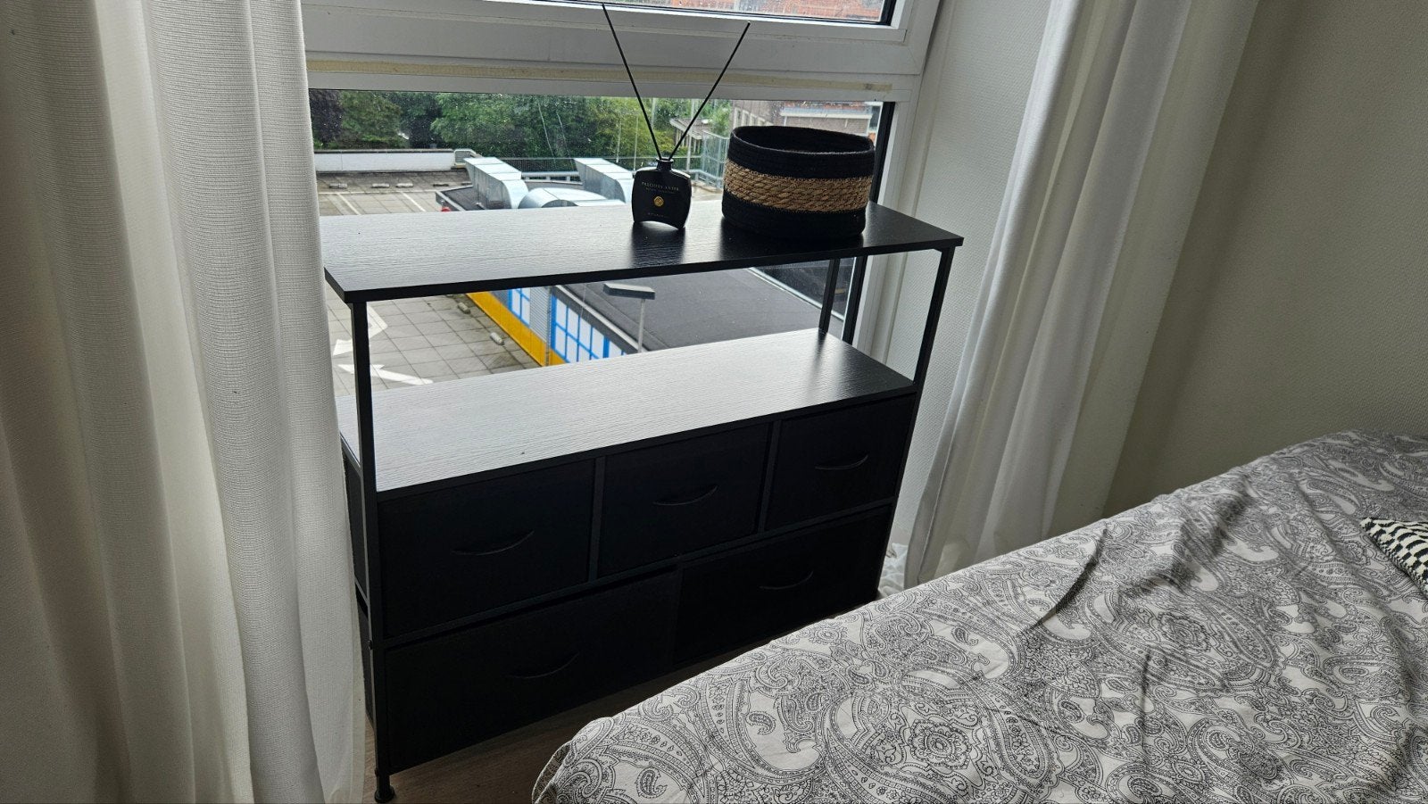 Zwart tv kast met lades en planken, Ophalen, Met plank(en), Modern, Industrieel, Overige materialen