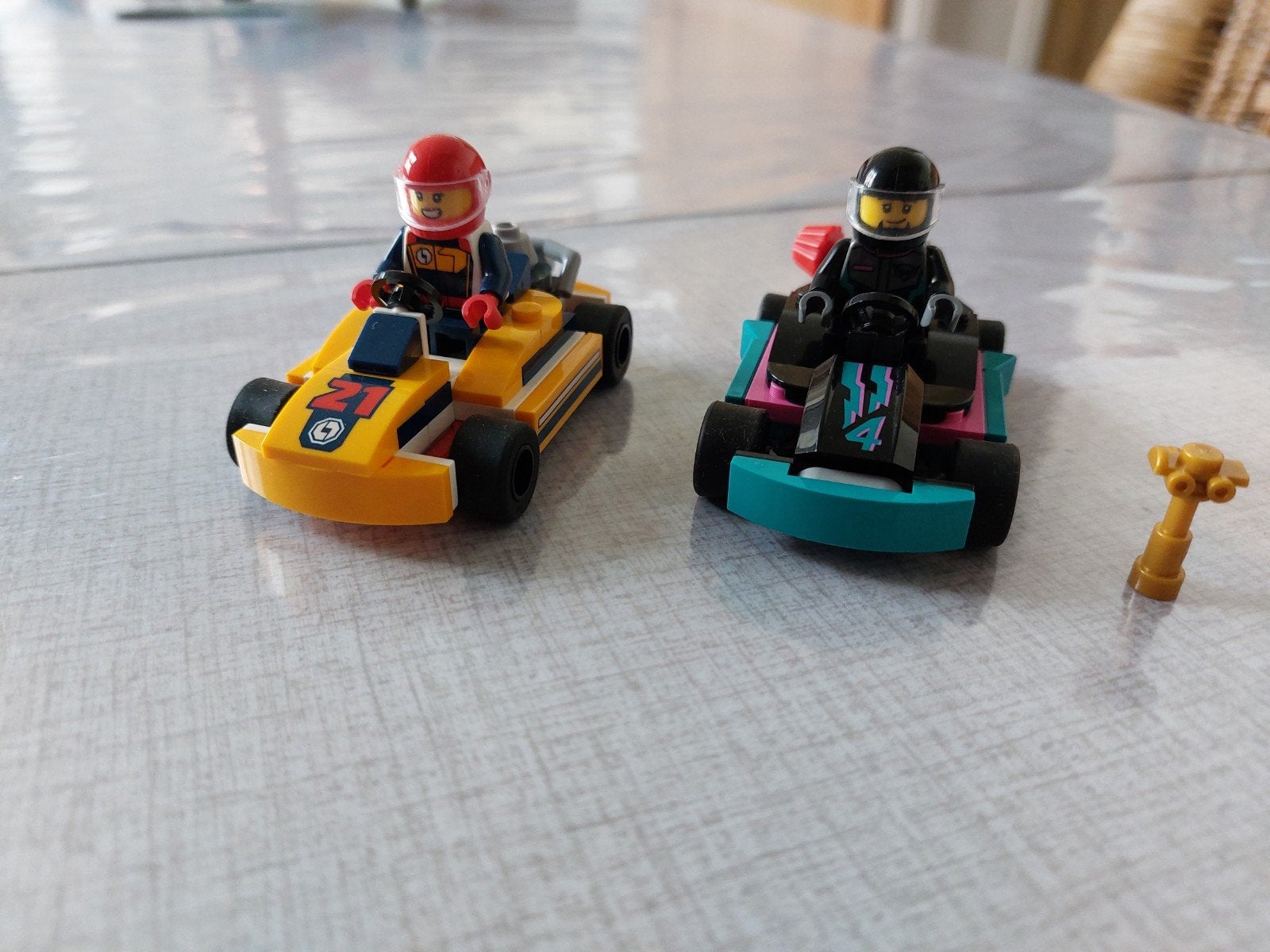 LEGO City Go-Karts (60400)
