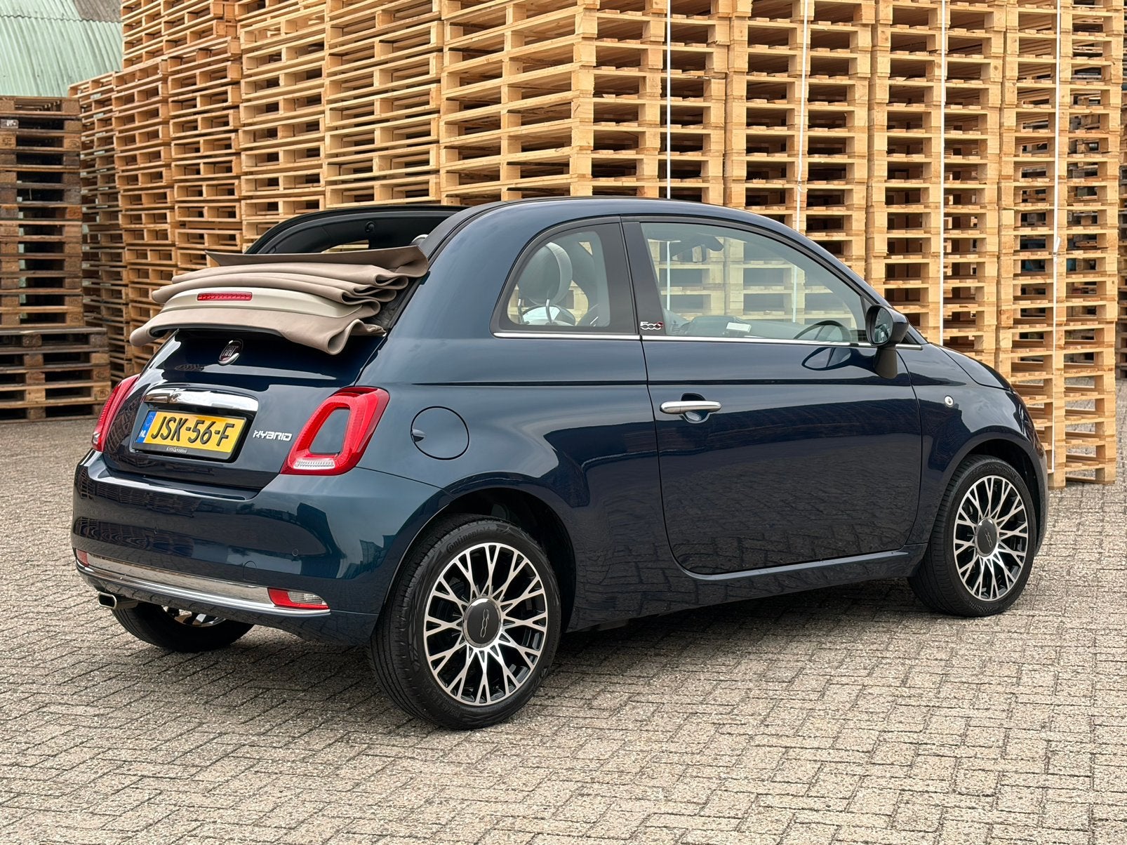 Fiat 500 1.0 70pk Dolcevita Hybrid 2021 Blauw, Auto's, Voorwielaandrijving, Handgeschakeld, 19 km/l, 3 cilinders
