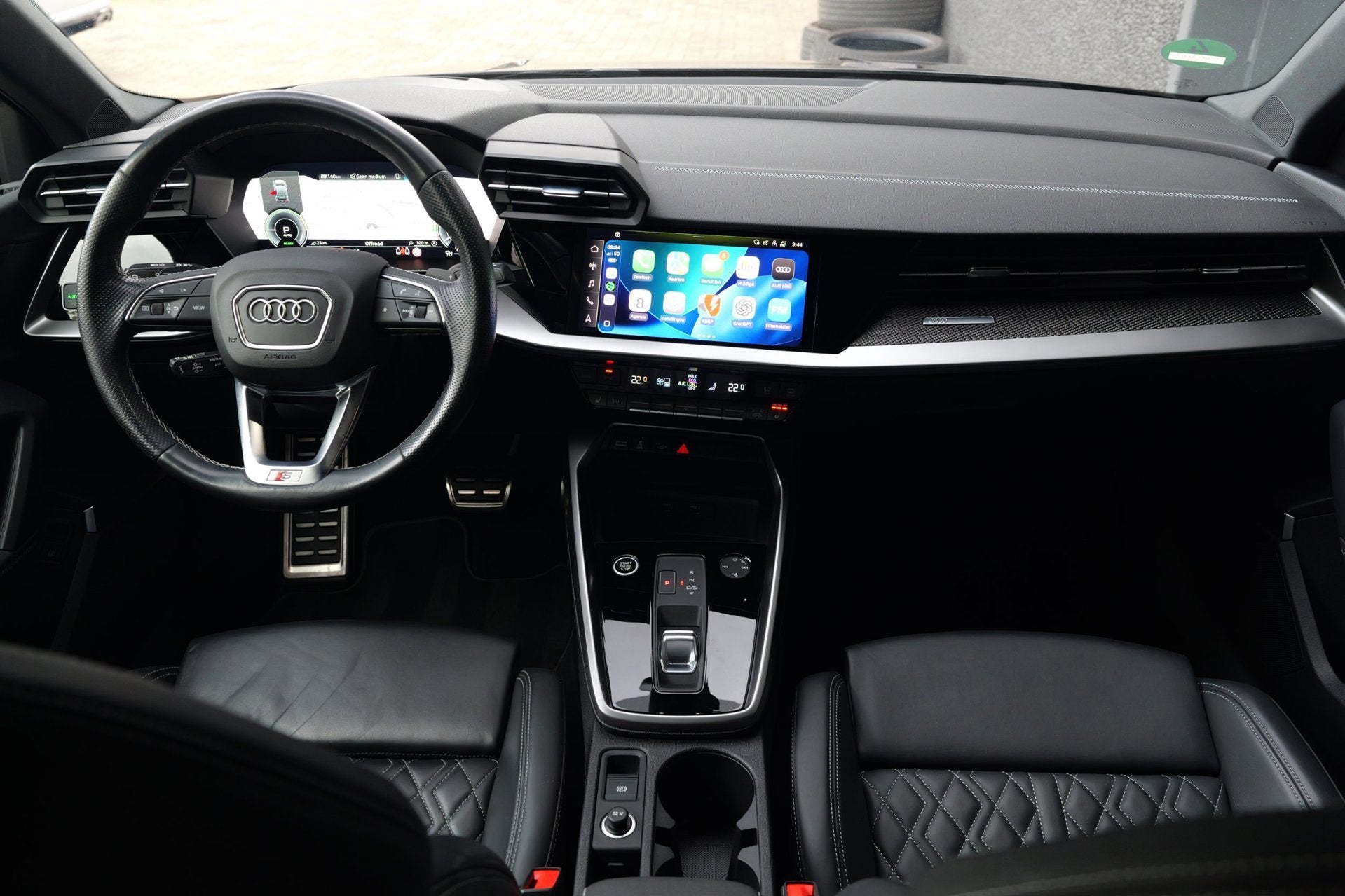 Audi A3 Sportback 40TFSIe S-Line|Plug-in-Hybride|CarPlay|S-T, Auto's, 8 kWh, Gebruikt, 4 cilinders, Zwart