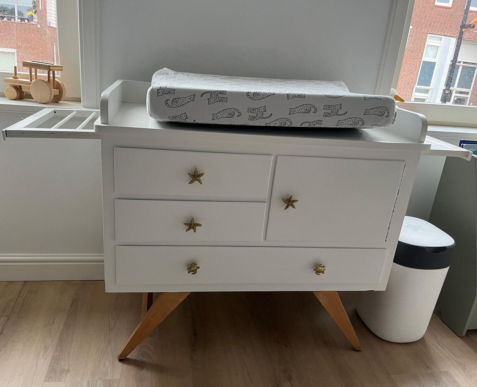 COMPLETE SET: Vintage Commode + Luieremmer + kussen & hoes, Commode, Ophalen, Minder dan 90 cm, 100 cm of meer