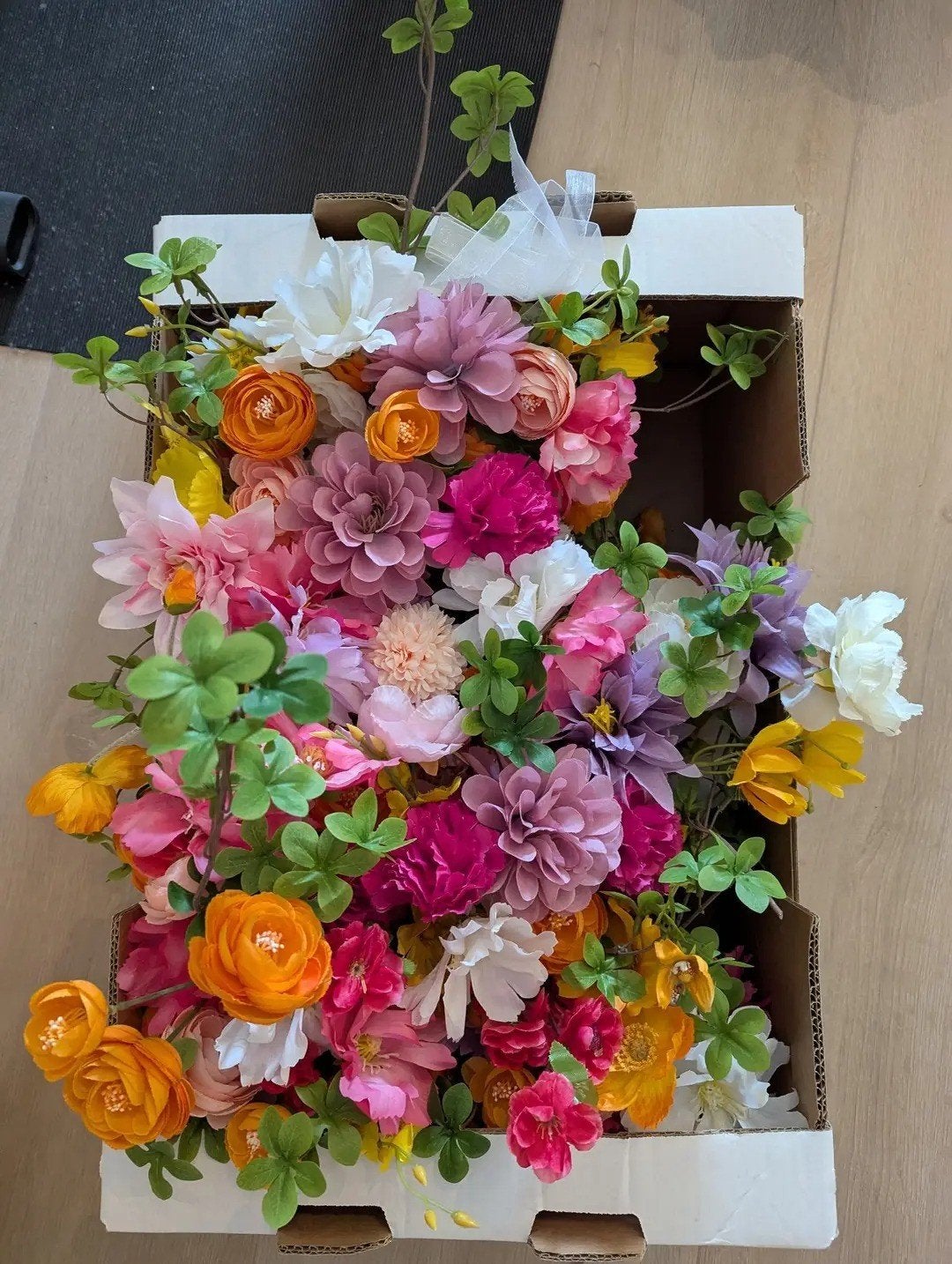 Grote partij diverse kunstbloemen en kunsttakken, Huis en Inrichting, Binnen, Gebruikt, Kunstbloem, Textiel