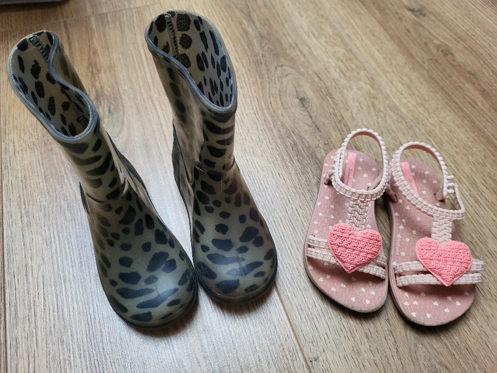 Regenlaarzen en sandalen, Kinderen en Baby's, Gebruikt, Meisje, Laarzen, Diverse merken