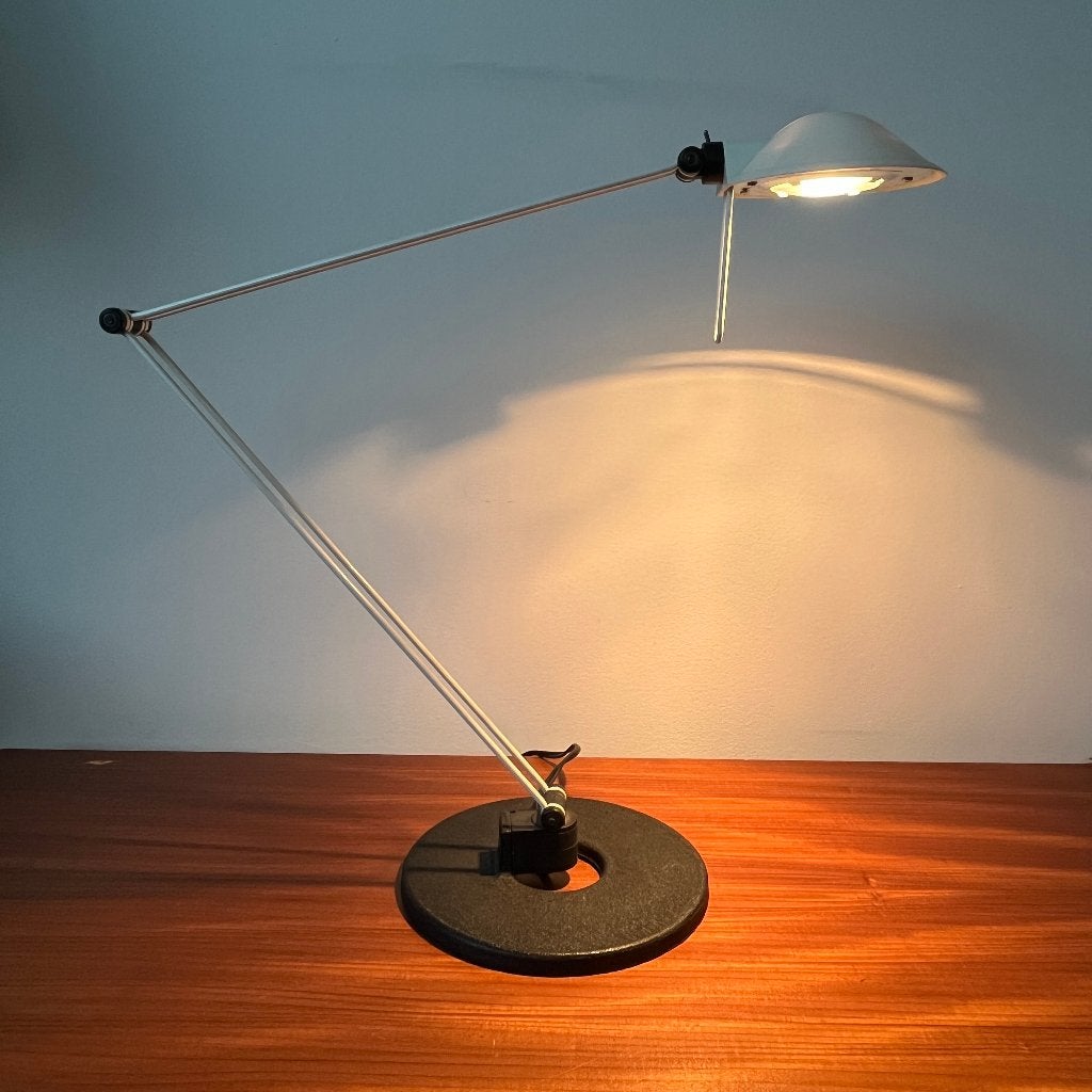 IKEA postmodern design bureaulamp zwart wit jaren 80, Inclusief lichtbron, Bureaulamp, 45 cm, Ophalen of Verzenden