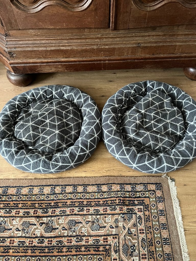 poezen/kattenmandjes, Ophalen of Verzenden, Gebruikt, Polyester