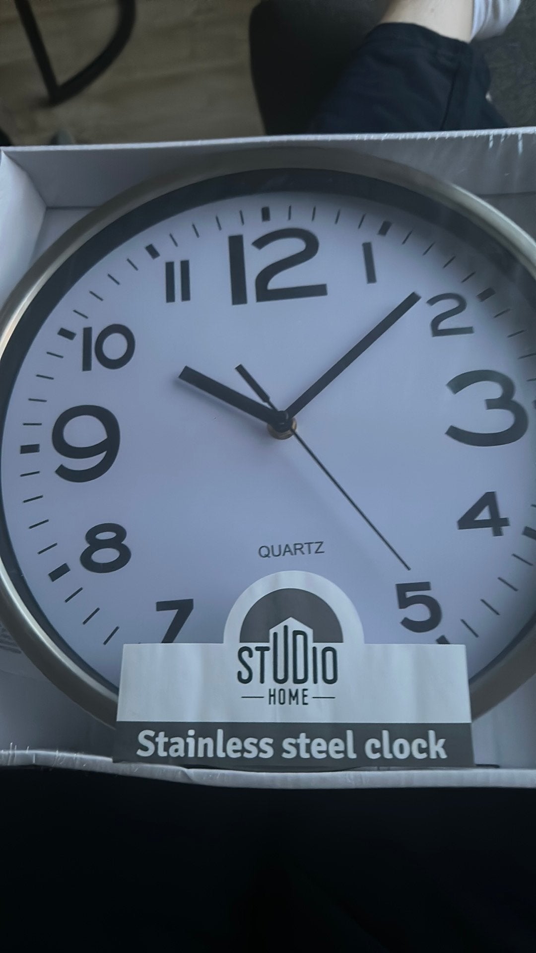 Stainless steel clock, Ophalen of Verzenden, Zo goed als nieuw, Wandklok