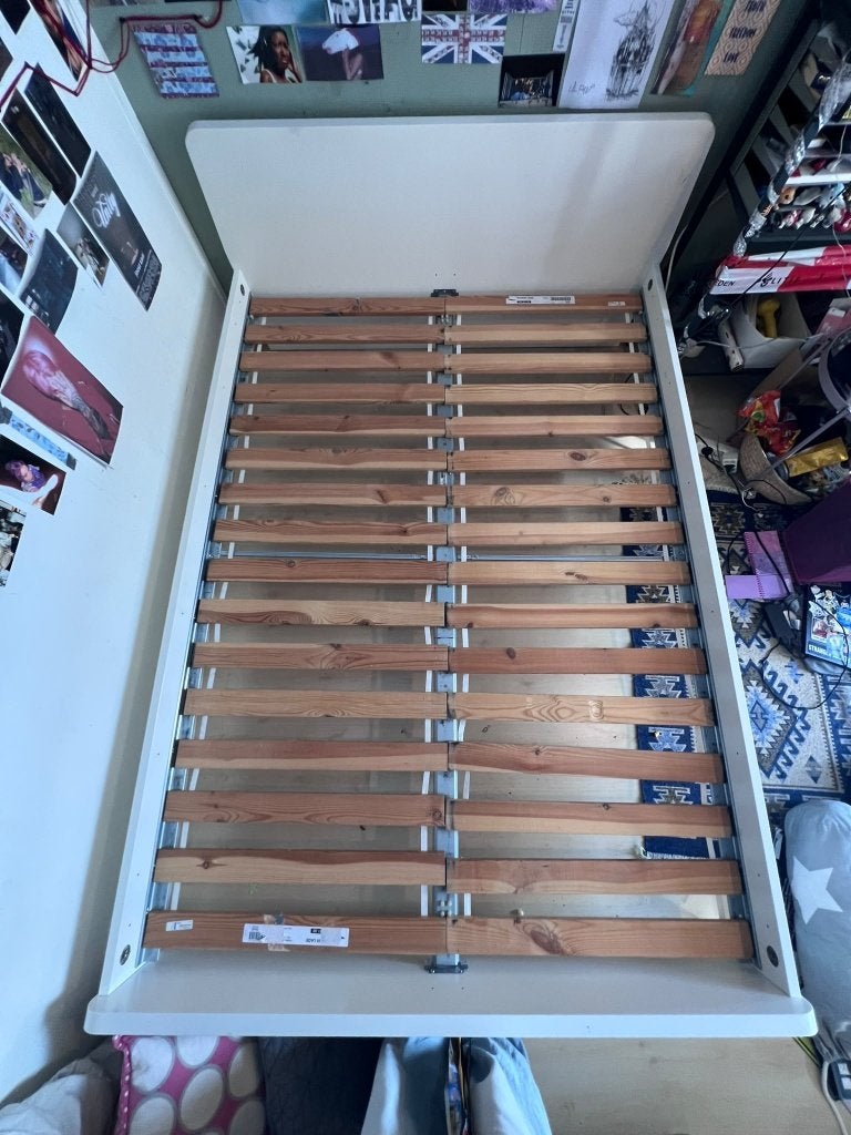 IKEA bed 140x200, Huis en Inrichting, Ophalen, Wit, Tweepersoons, 140 cm