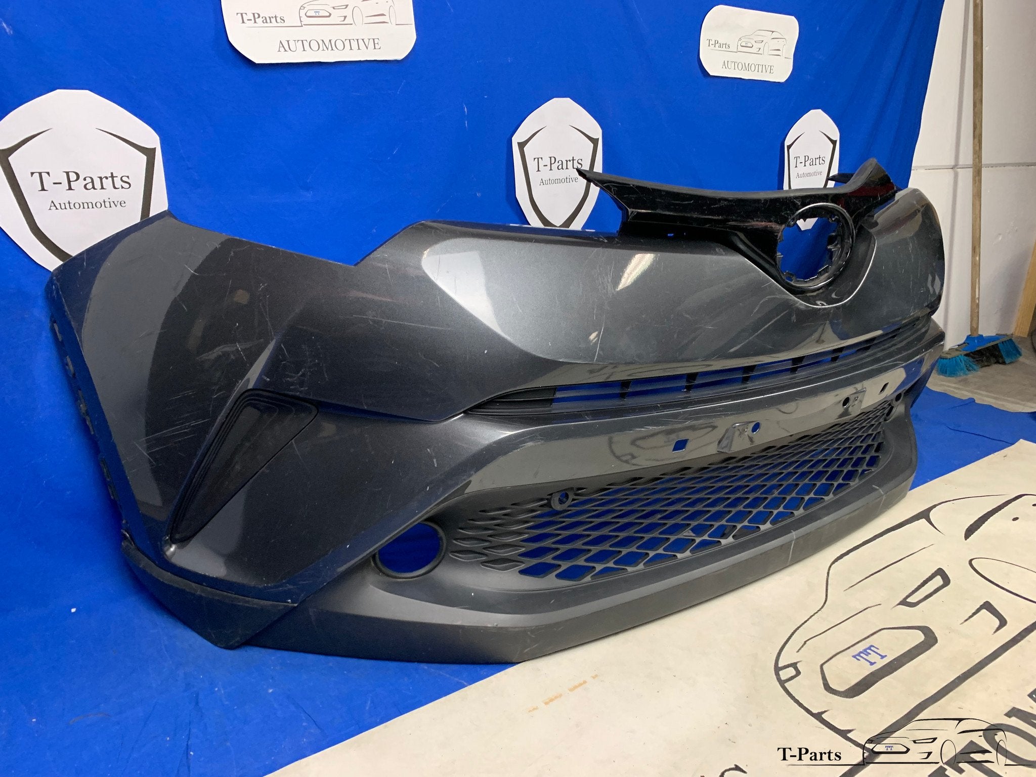 Toyota C-HR chr voorbumper bumper grille, Auto-onderdelen, Info@toyota.co.jp, Gebruikt, Toyota Motor Corporation, Toyota
