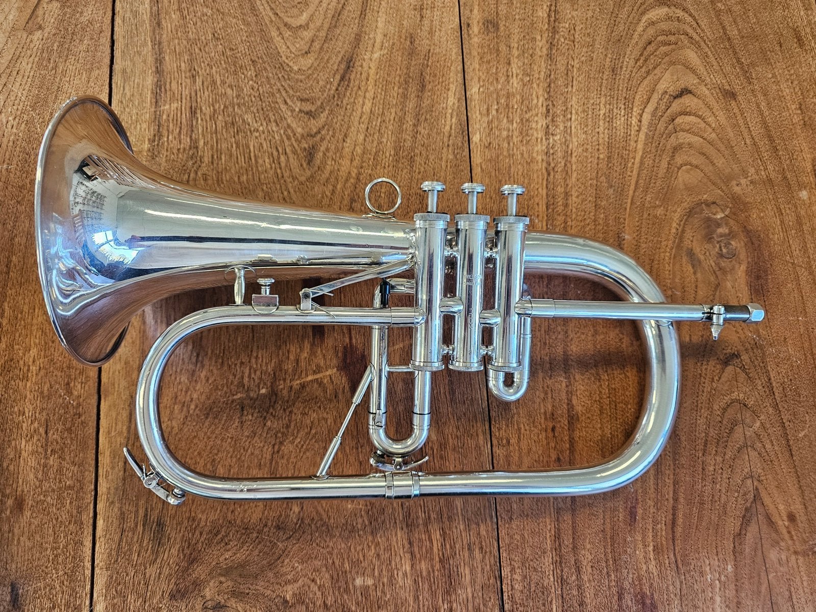 Willson 2300 TA Bb Bugel met trigger verzilverd, Muziek en Instrumenten, Ophalen, Gebruikt, Bes-trompet