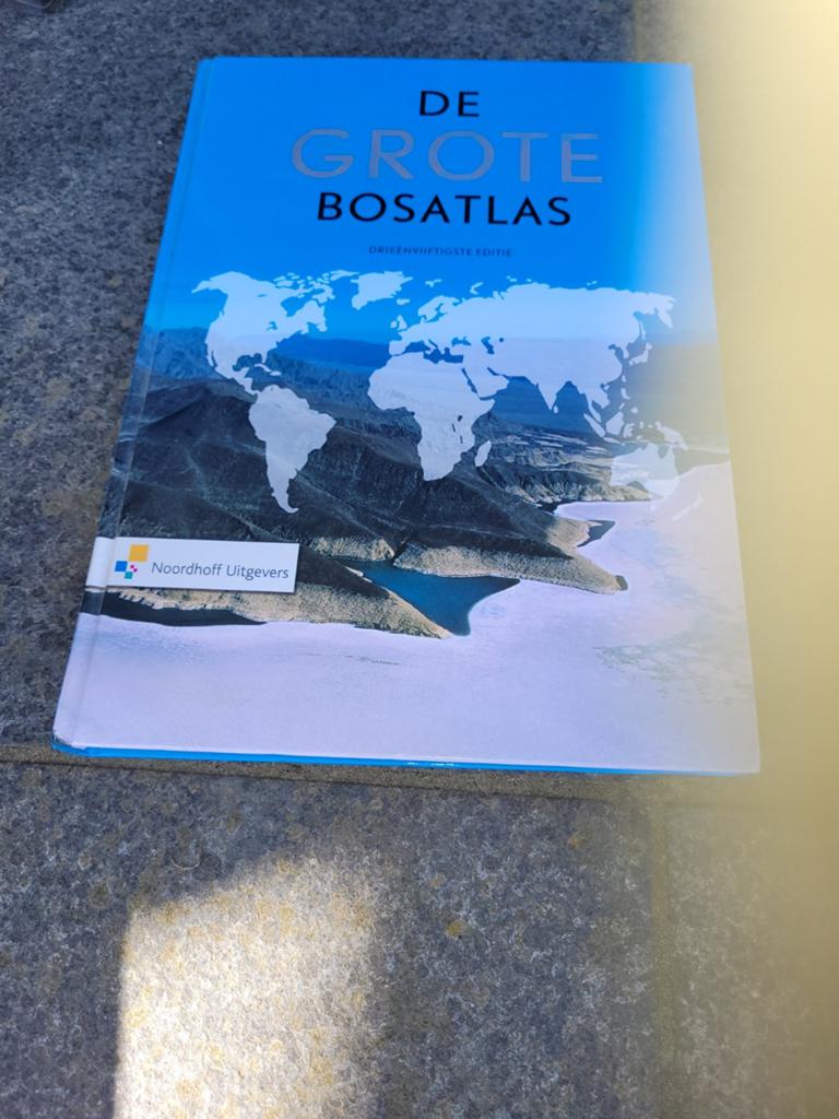 De grote bosatlas, Boeken, Bosatlas, 2000 tot heden, Ophalen of Verzenden, Zo goed als nieuw