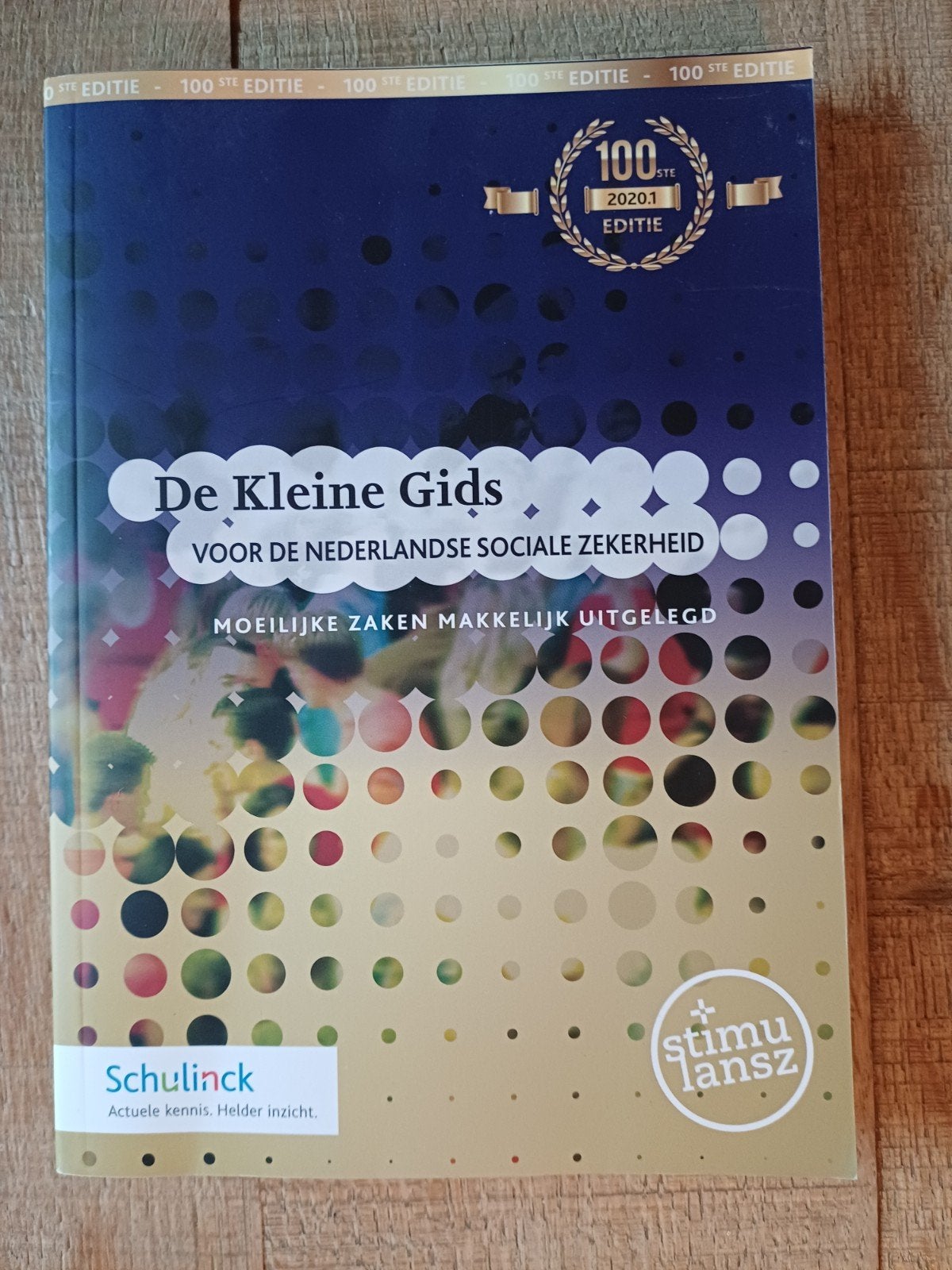 De Kleine Gids Nederlandse Sociale Zekerheid 100e editie, Gelezen, Wolters Kluwer, Gamma, HBO