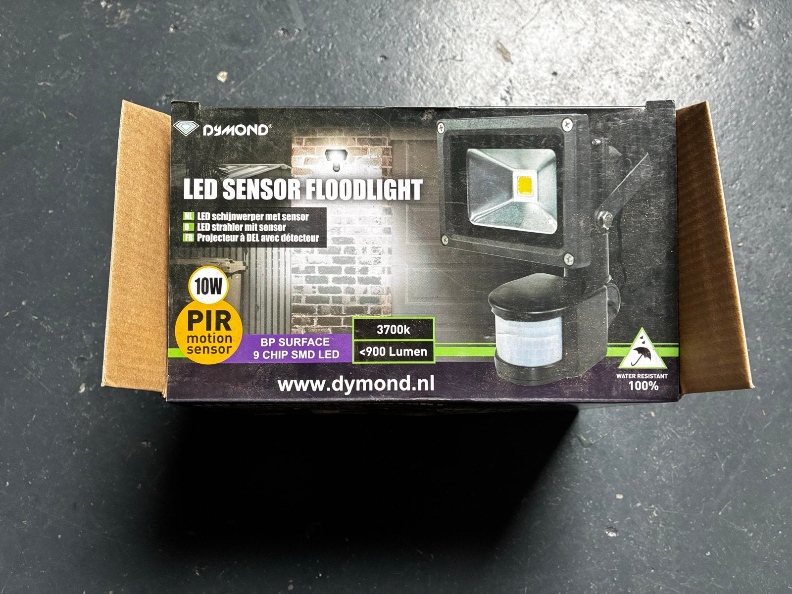 LED Floodlight met Sensor - 10W SMD LED - Nieuw in doos, Ophalen of Verzenden, Nieuw, Minder dan 50 watt, Lamp met armatuur