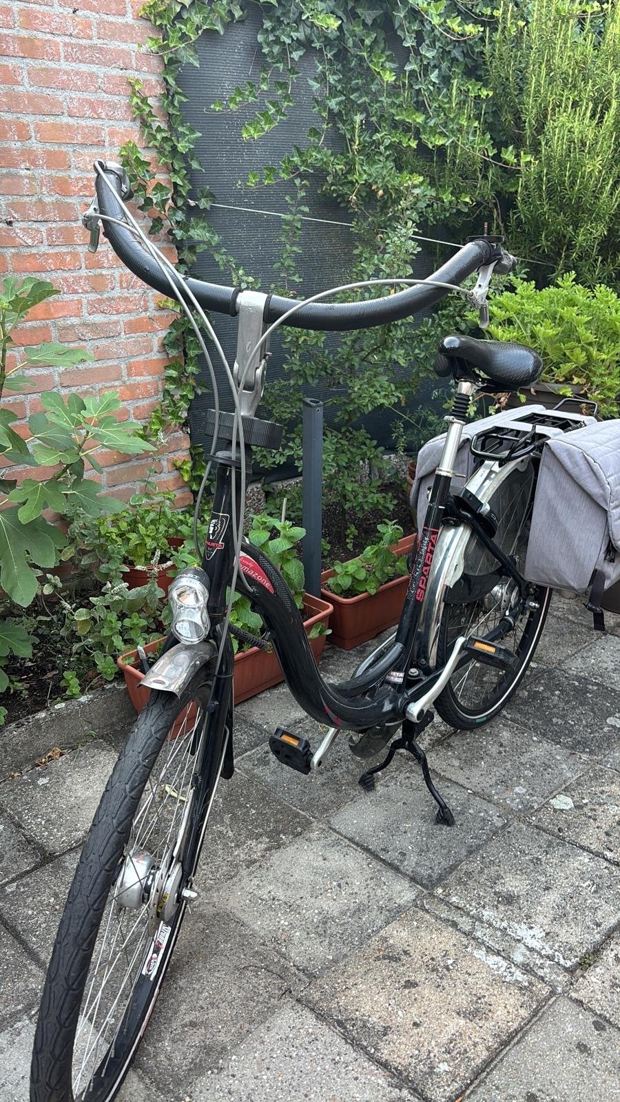 Sparta Damesfiets met lage instap en fietstassen, Ophalen, Sparta, Velgrem, 53 tot 56 cm