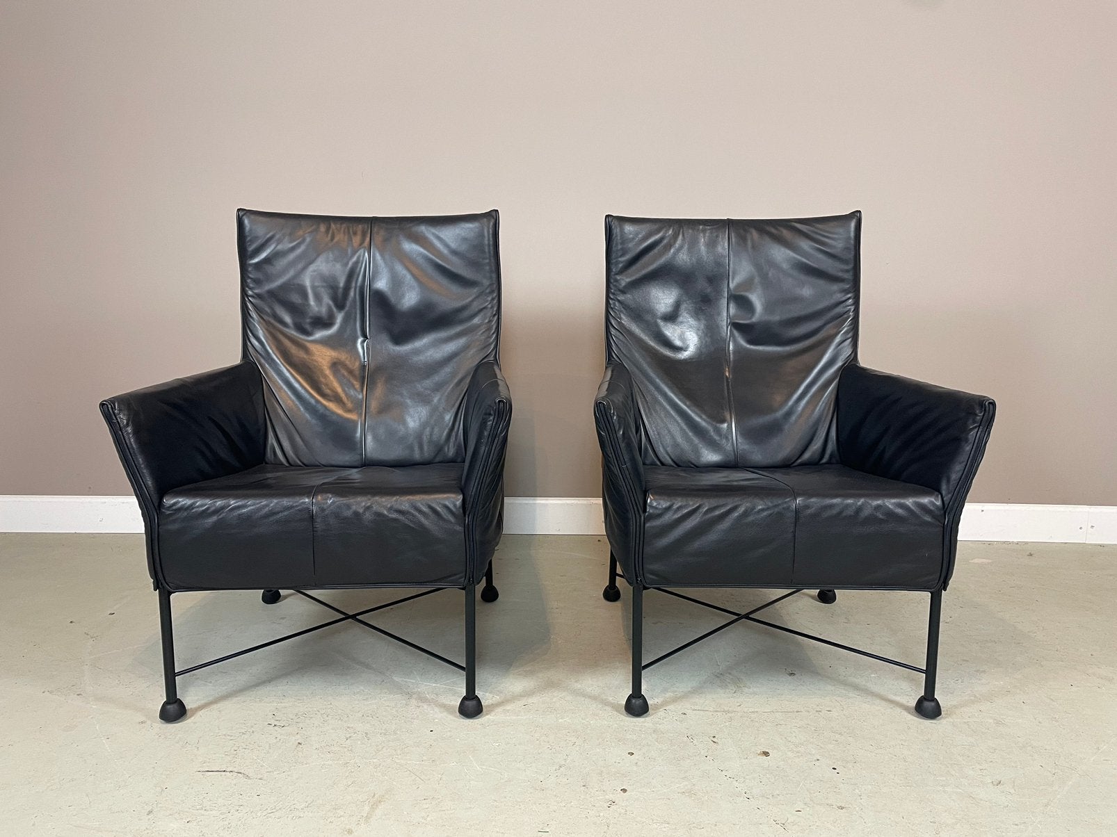 2 Montis Charly fauteuils Gerard van den Berg zwart IZGS, Huis en Inrichting, Ophalen, Zo goed als nieuw, Leer