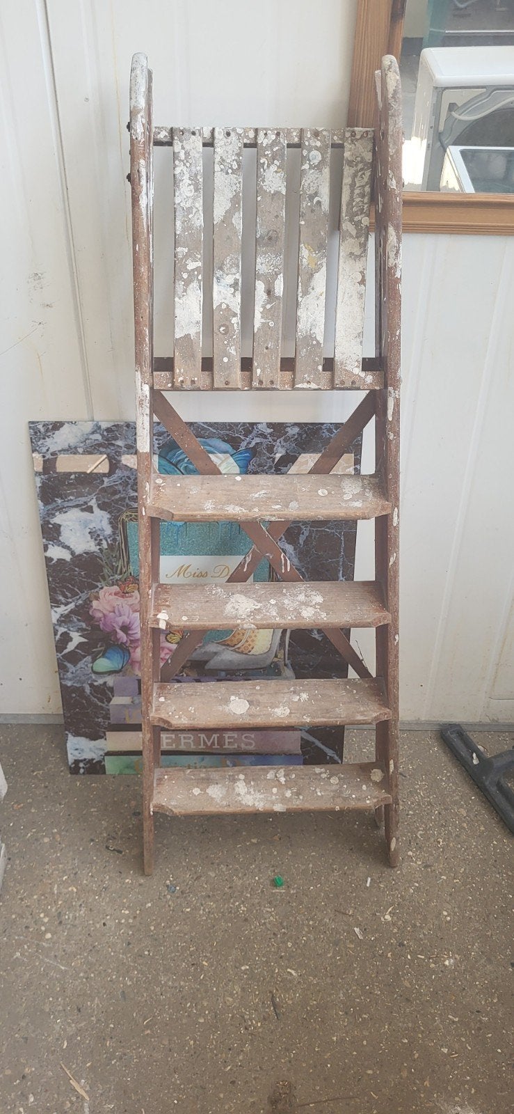 Oude houten trap met verfspatten, Ophalen of Verzenden, Gebruikt, Trap, Minder dan 2 meter