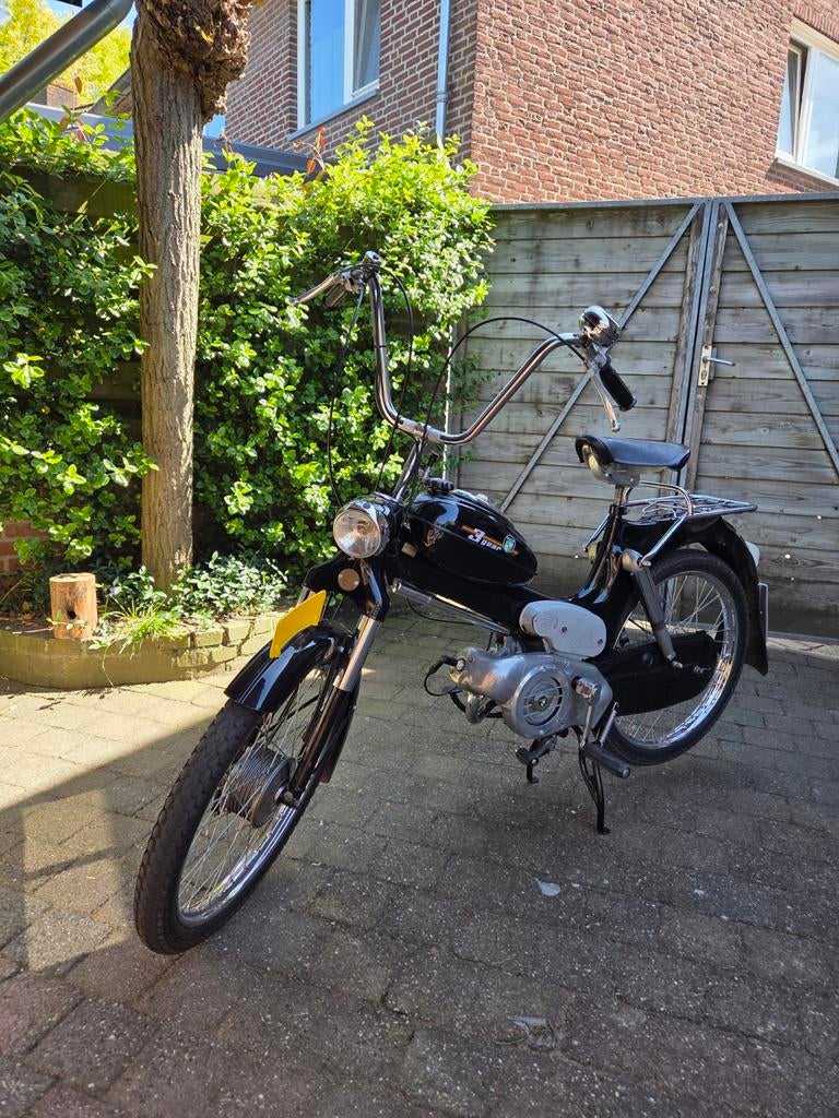 Mooie Puch MV 50, 3 voet Bj 1977 te koop, Fietsen en Brommers, Brommers | Oldtimers, Ophalen, Puch, Maximaal 45 km/u, 65 cc