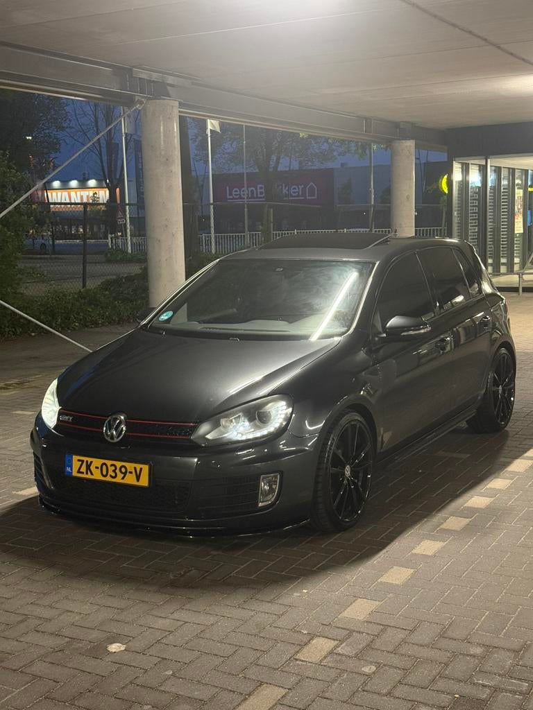 Volkswagen Golf GTI DSG-2012 nette staat, 4 cilinders, Zwart, 14 km/l, 1314 kg