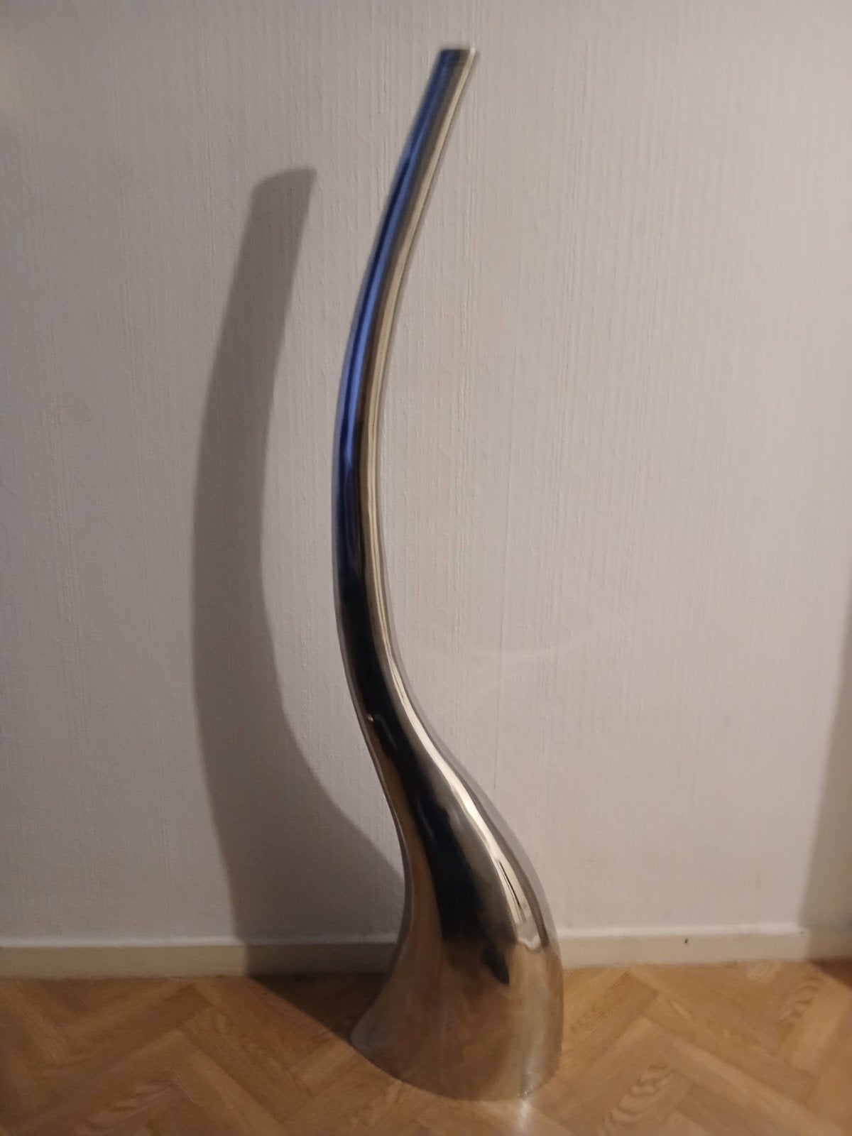 Moderne Zilverkleurige Vaas - Bob Design, Ophalen of Verzenden, Zo goed als nieuw, Zilver, Metaal