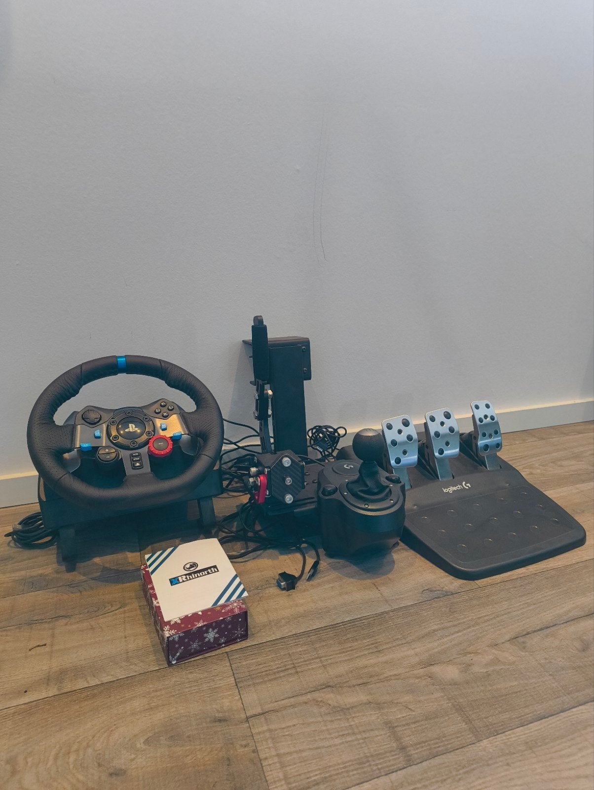 Logitech G29 compleet met shifter, handrem en standaard

(58, Racestuur, Force feedback, Ophalen of Verzenden, Zo goed als nieuw