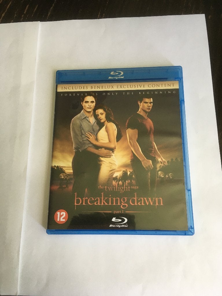twilight breaking dawn part 1 (1x dvd + 1x blu-ray) bluray, Ophalen of Verzenden, Zo goed als nieuw, Actie