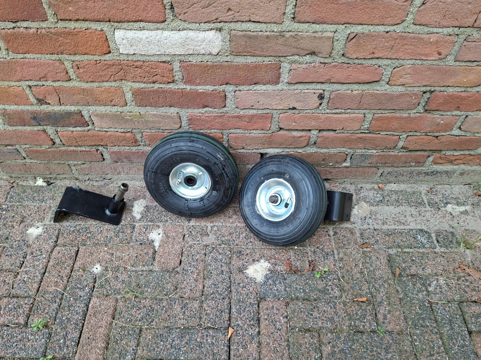 Wacker Neuson Wielen 260x85 Nieuw, Ophalen of Verzenden, Gebruikt