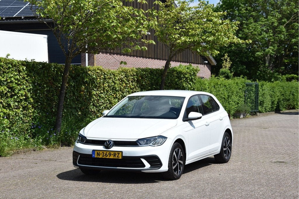 Volkswagen Polo 1.0 TSI Life automaat DSG ECC PDC NAP 1e eig, Stof, Gebruikt, Met garantie (alle), 1104 kg