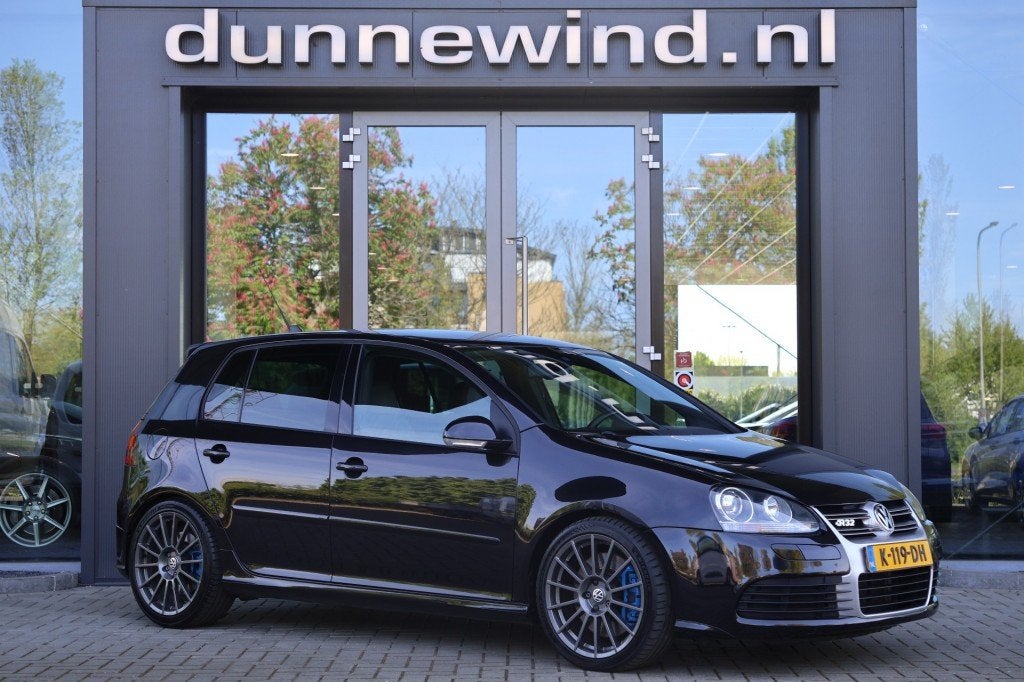 Volkswagen GOLF 3.2 R32 YOUNGTIMER*DSG*LEDER*CLIMA*100% Onde, Gebruikt, 3189 cc, Xenon verlichting, Zwart