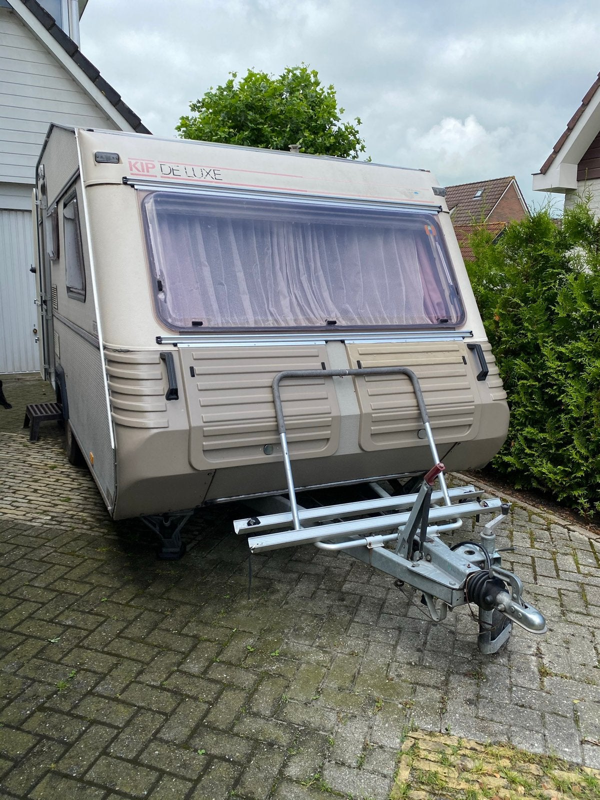Kip 40T met stapelbed en vastbed., Caravans en Kamperen, Caravans, Kip, Treinzit, Particulier, Luifel