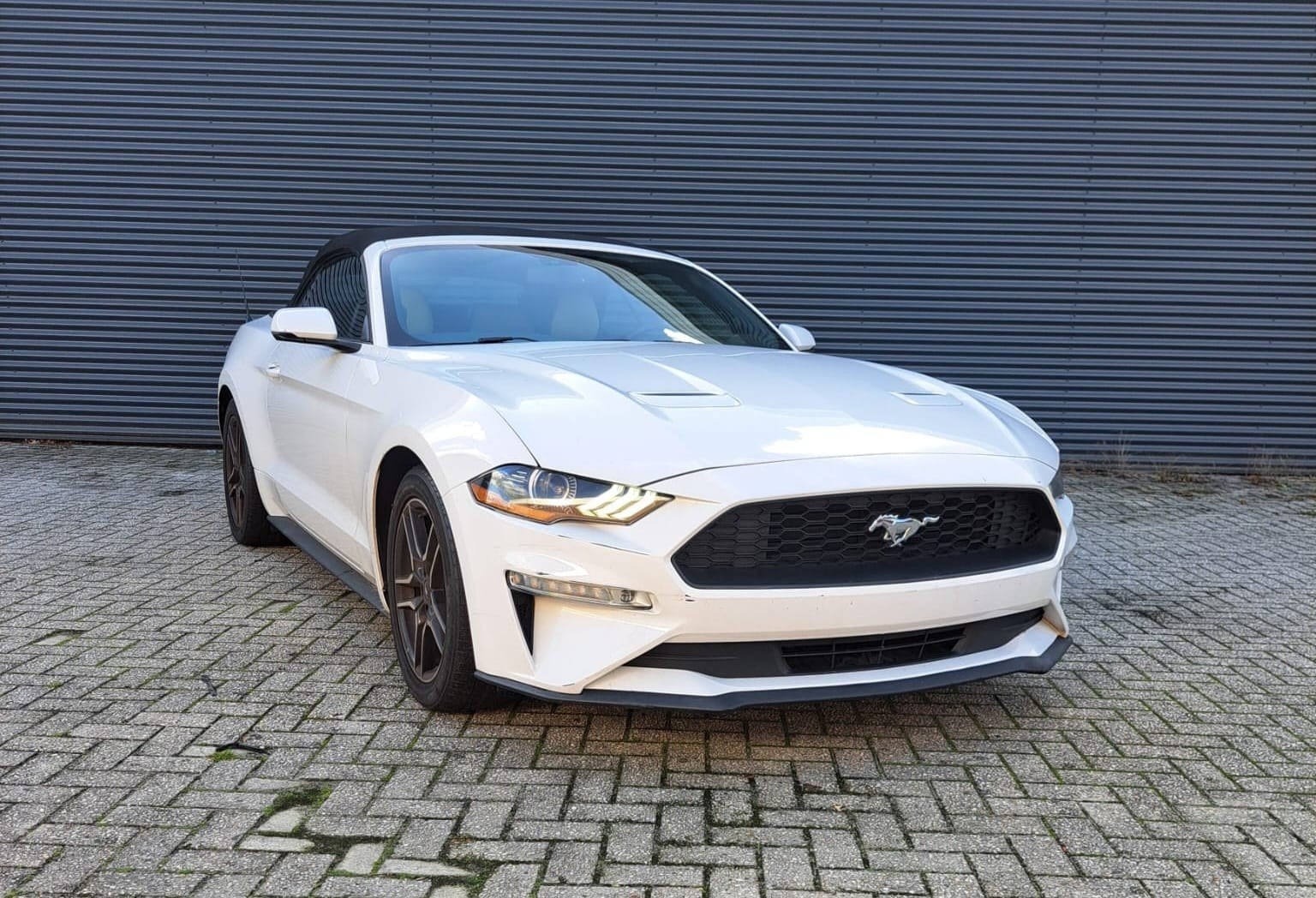 Ford Mustang  2.3   turbo  310 pk. inruil mogelijk, Auto's, Automaat, Achterwielaandrijving, 4 cilinders, Cabriolet