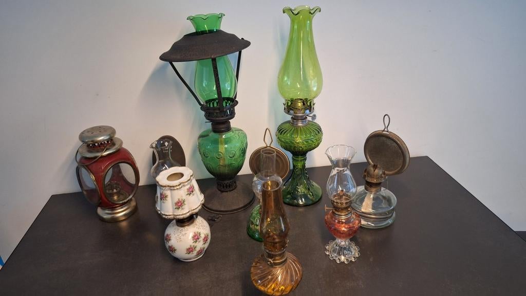 Antieke/retro olielampen - Diverse modellen en kleuren, Antiek en Kunst, Antiek | Lampen, Ophalen