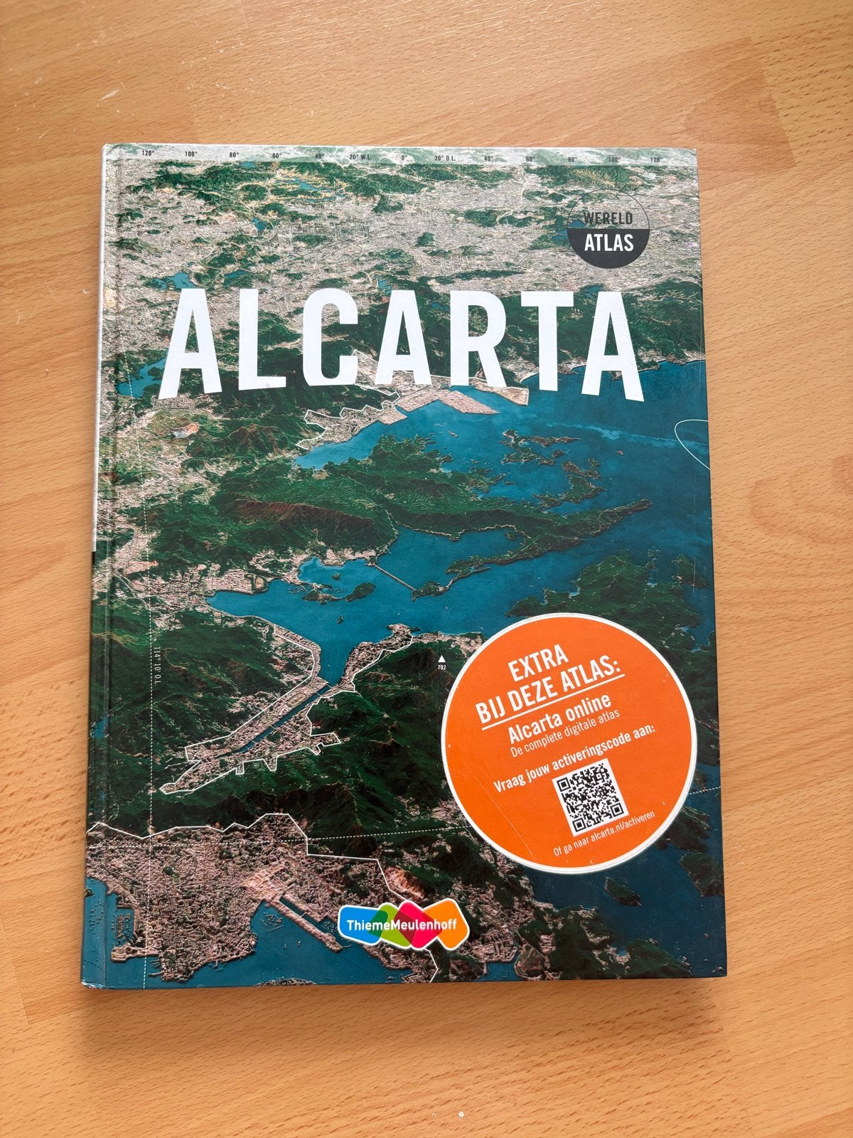 Alcarta Wereldatlas - ThiemoMeulenhoff, 2e editie, Boeken, Atlassen en Landkaarten, Overige atlassen, Verzenden, 2000 tot heden