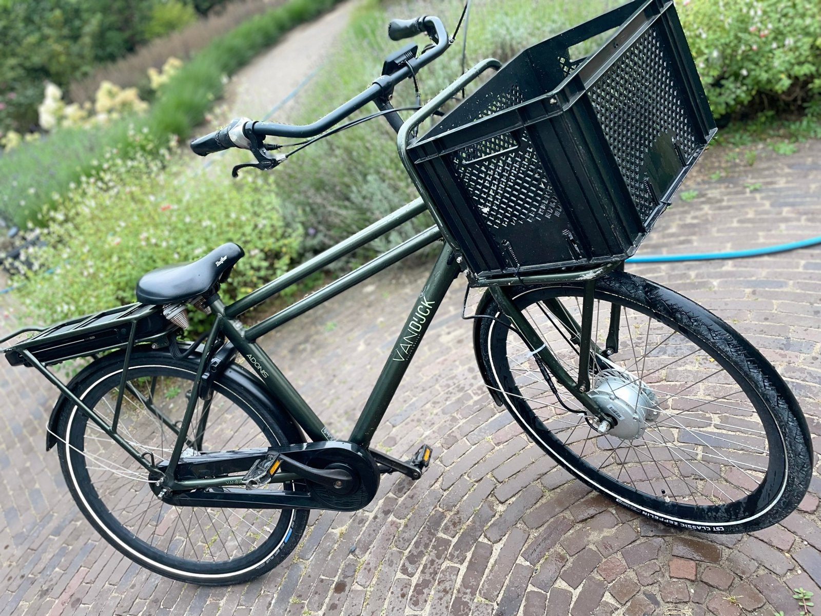 Vandijckbikes e-bike met voordrager en mand, Zo goed als nieuw, 51 tot 55 cm, 50 km per accu of meer, Ophalen