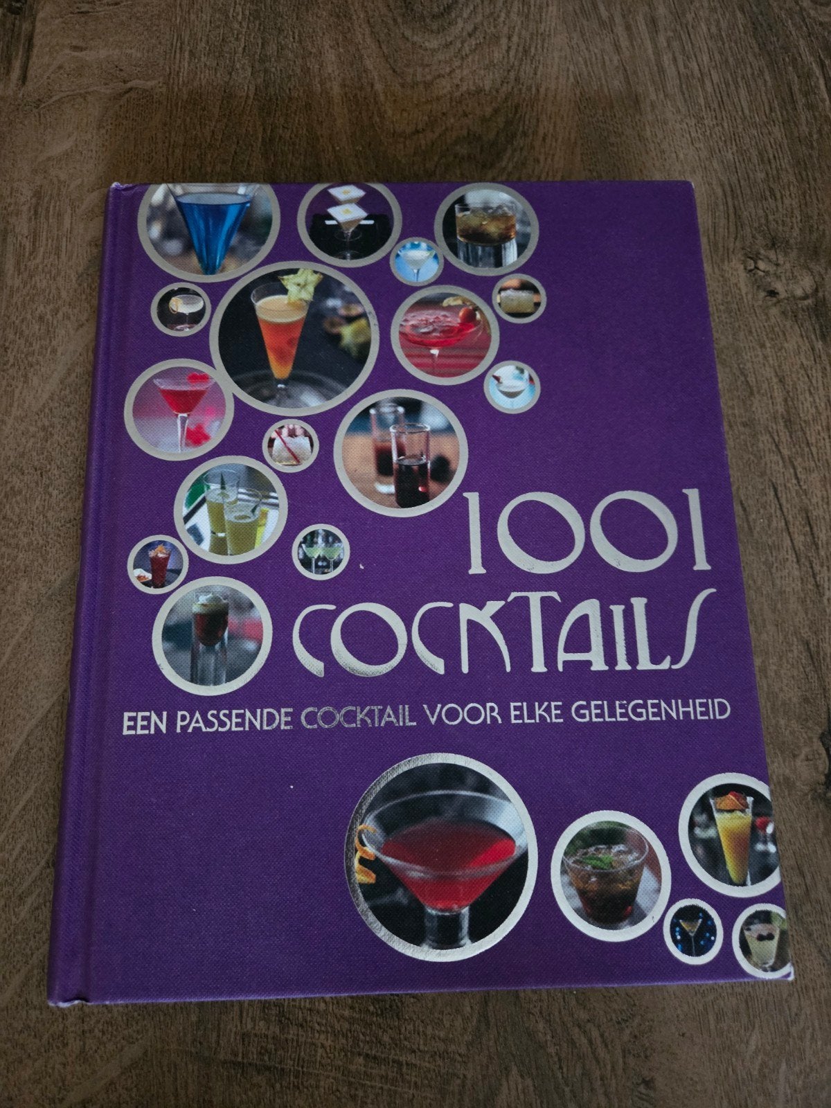 1001 Cocktails: Een Passende Cocktail voor Elke Gelegenheid, Onbekend, Overige typen, Ophalen of Verzenden, Zo goed als nieuw