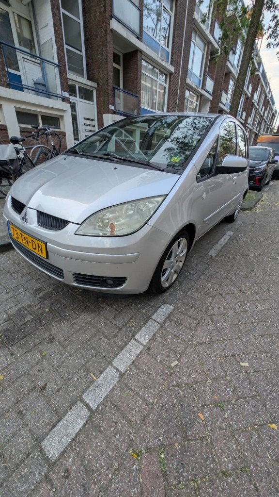 Mitsubishi Colt 1.3 CZ5 2006 Grijs | NAP | AIRCO, Auto's, Mitsubishi, Particulier, Colt, ABS, Airbags, Airconditioning, Bluetooth