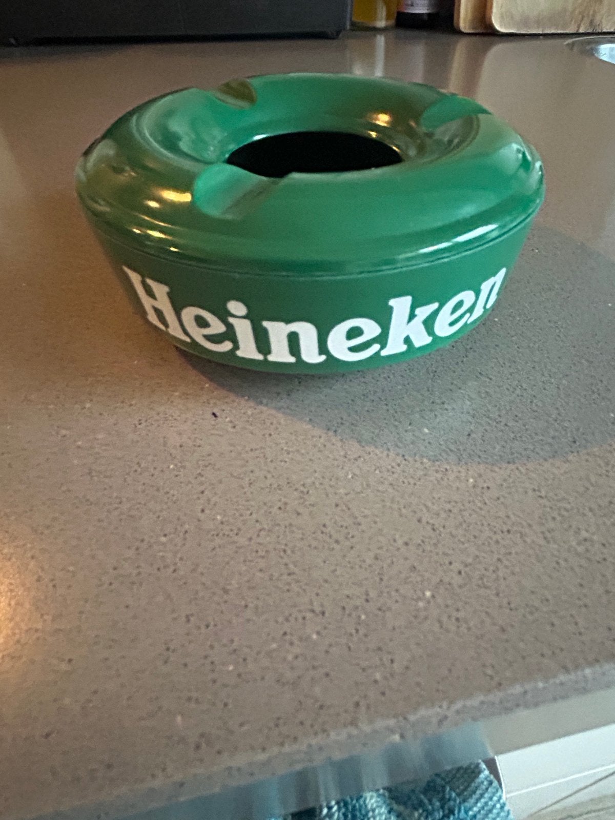 Vintage Heineken Asbak - Groen, Zo goed als nieuw, Ophalen of Verzenden, Zo goed als nieuw, Asbak
